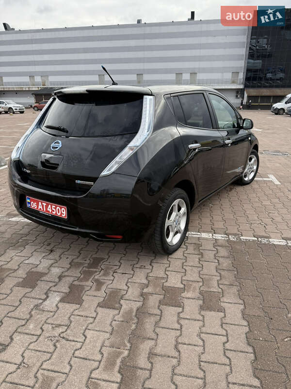 Хэтчбек Nissan Leaf 2014 в Житомире