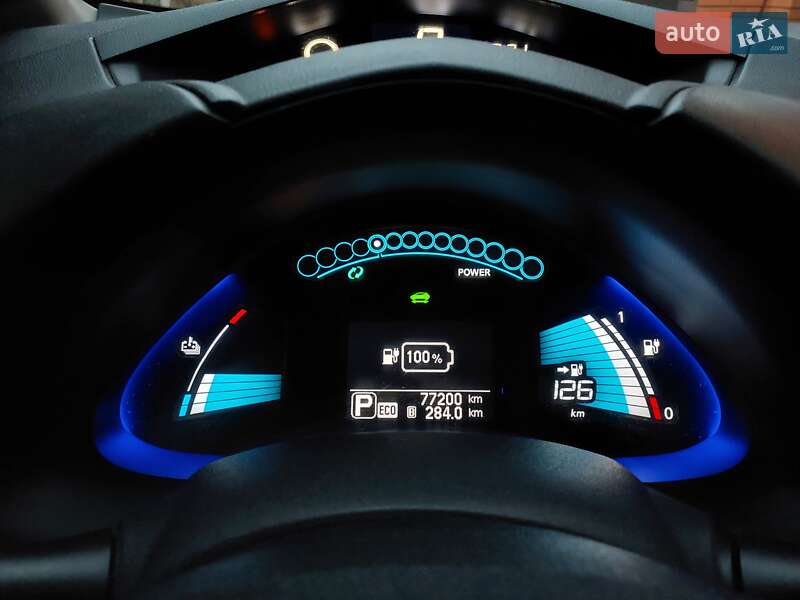 Хэтчбек Nissan Leaf 2015 в Харькове