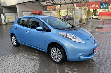 Хэтчбек Nissan Leaf 2014 в Черновцах