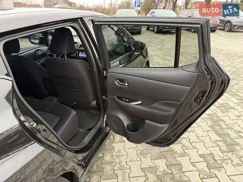 Хэтчбек Nissan Leaf 2018 в Ужгороде фото 30 Хэтчбек Nissan Leaf 2018 в Ужгороде