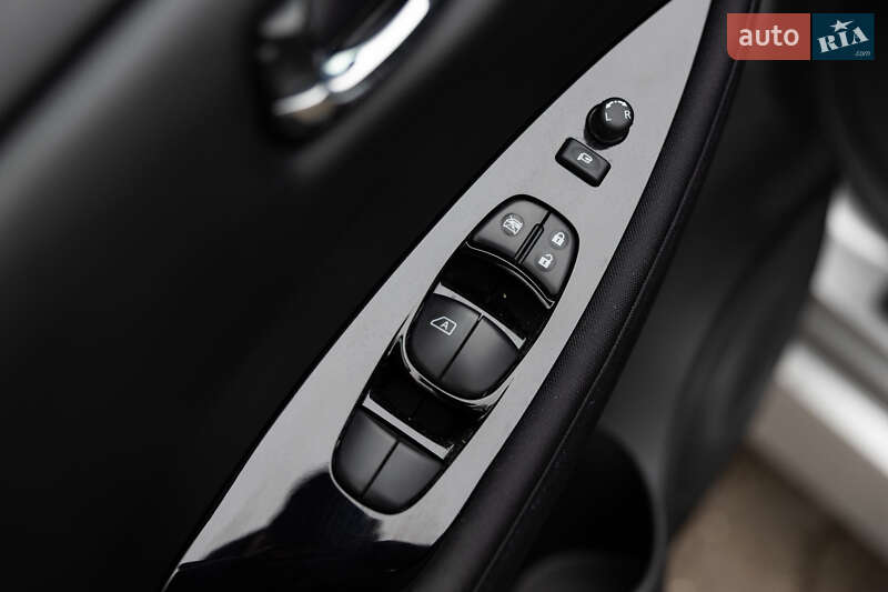 Хэтчбек Nissan Leaf 2022 в Луцке