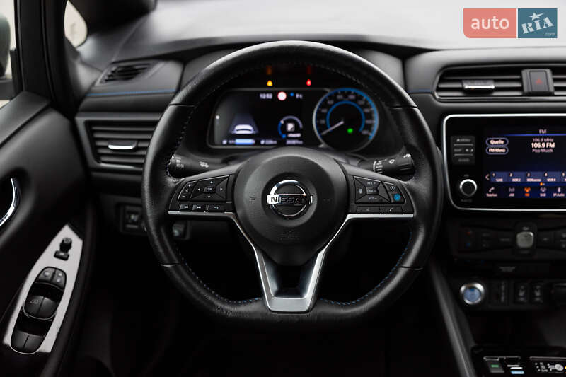 Хэтчбек Nissan Leaf 2022 в Луцке