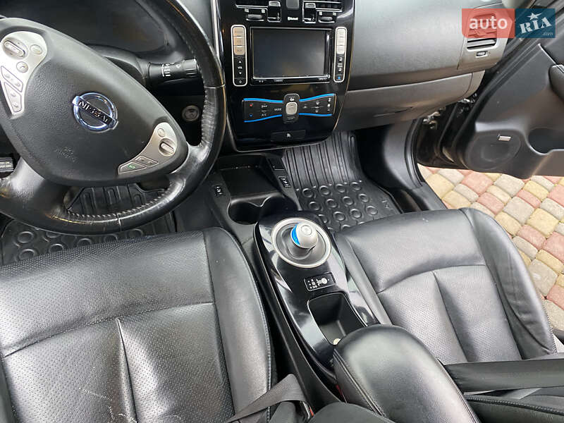 Хетчбек Nissan Leaf 2016 в Тернополі