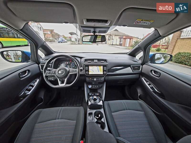 Хэтчбек Nissan Leaf 2021 в Виннице