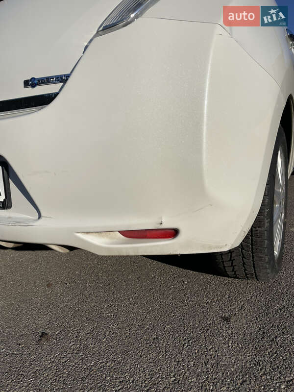 Хэтчбек Nissan Leaf 2015 в Тернополе фото 24 Хэтчбек Nissan Leaf 2015 в Тернополе