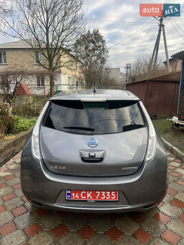 Хэтчбек Nissan Leaf 2014 в Житомире