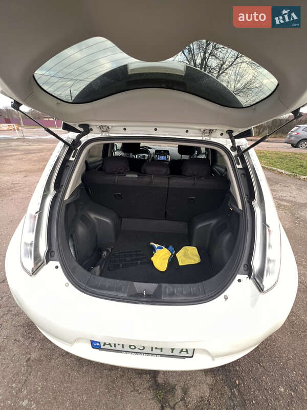 Хэтчбек Nissan Leaf 2015 в Житомире фото 22 Хэтчбек Nissan Leaf 2015 в Житомире