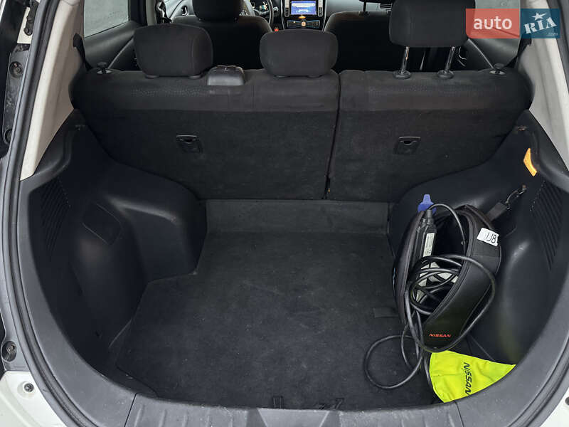 Хэтчбек Nissan Leaf 2015 в Виннице фото 16 Хэтчбек Nissan Leaf 2015 в Виннице
