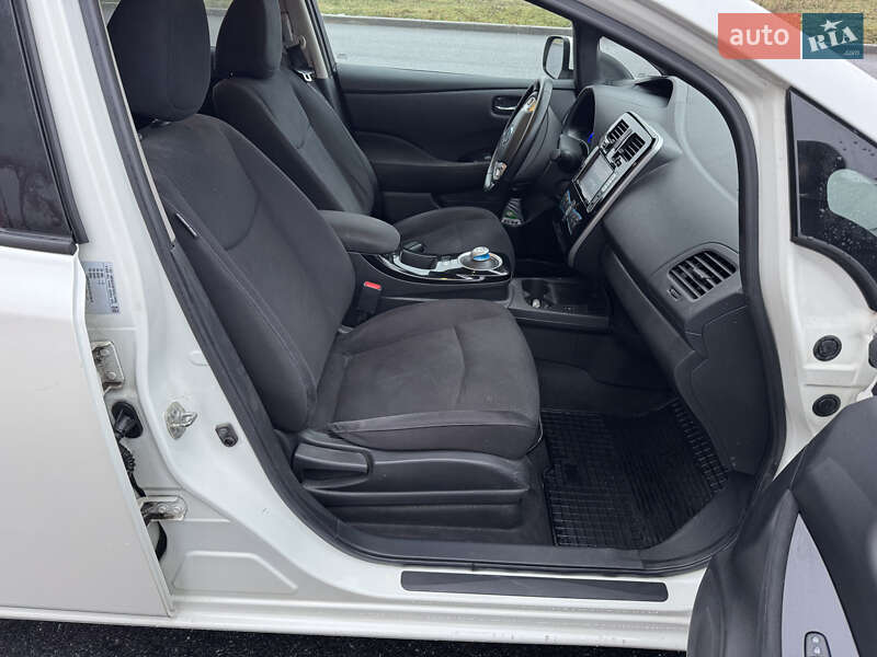 Хэтчбек Nissan Leaf 2015 в Виннице фото 19 Хэтчбек Nissan Leaf 2015 в Виннице
