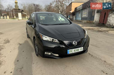 Хэтчбек Nissan Leaf 2018 в Первомайске
