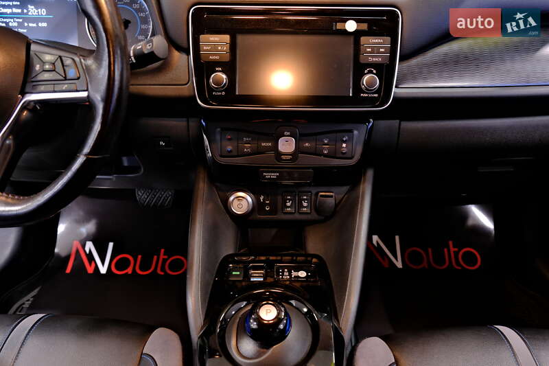 Хетчбек Nissan Leaf 2019 в Одесі