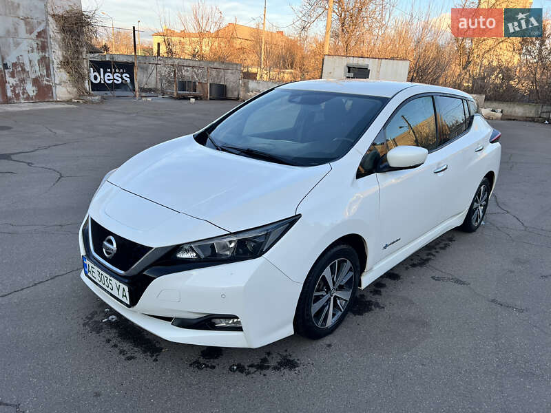 Хетчбек Nissan Leaf 2018 в Кривому Розі фото Хетчбек Nissan Leaf 2018 в Кривому Розі