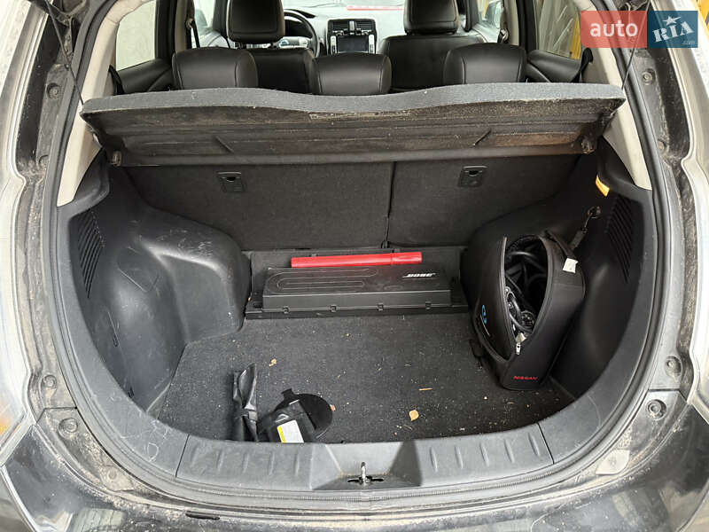 Хэтчбек Nissan Leaf 2016 в Умани фото 10 Хэтчбек Nissan Leaf 2016 в Умани