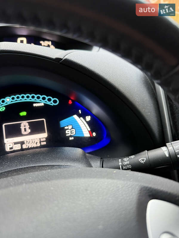 Хэтчбек Nissan Leaf 2016 в Умани фото 13 Хэтчбек Nissan Leaf 2016 в Умани