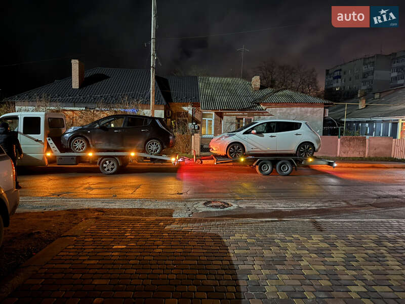 Хэтчбек Nissan Leaf 2016 в Умани фото 44 Хэтчбек Nissan Leaf 2016 в Умани