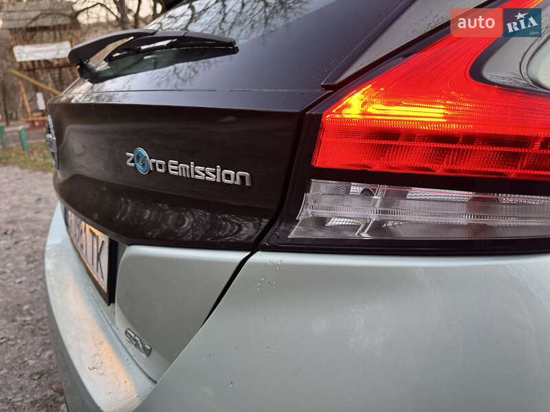 Хэтчбек Nissan Leaf 2018 в Киеве фото 17 Хэтчбек Nissan Leaf 2018 в Киеве