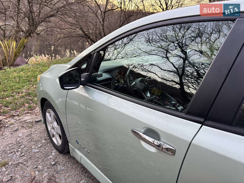 Хэтчбек Nissan Leaf 2018 в Киеве фото 21 Хэтчбек Nissan Leaf 2018 в Киеве