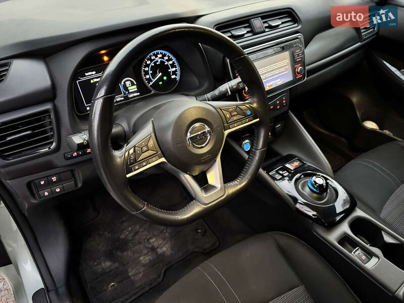 Хэтчбек Nissan Leaf 2018 в Киеве фото 40 Хэтчбек Nissan Leaf 2018 в Киеве