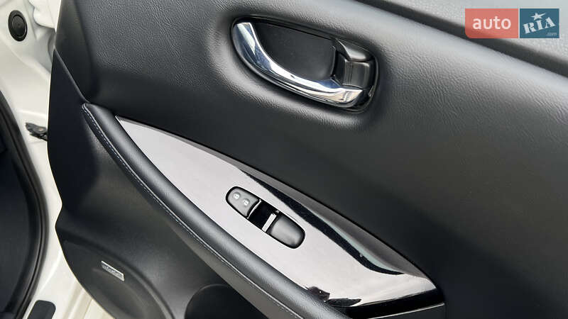 Хетчбек Nissan Leaf 2018 в Дніпрі фото 31 Хетчбек Nissan Leaf 2018 в Дніпрі