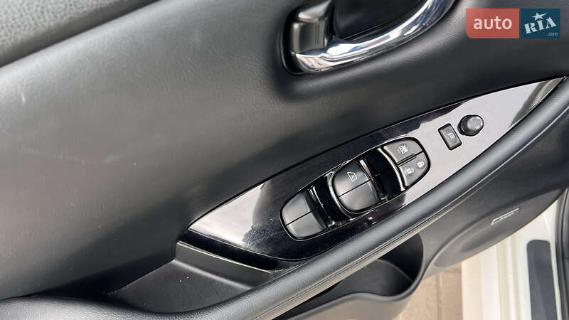 Хетчбек Nissan Leaf 2018 в Дніпрі фото 36 Хетчбек Nissan Leaf 2018 в Дніпрі