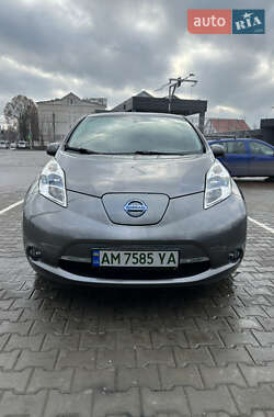 Хэтчбек Nissan Leaf 2013 в Житомире
