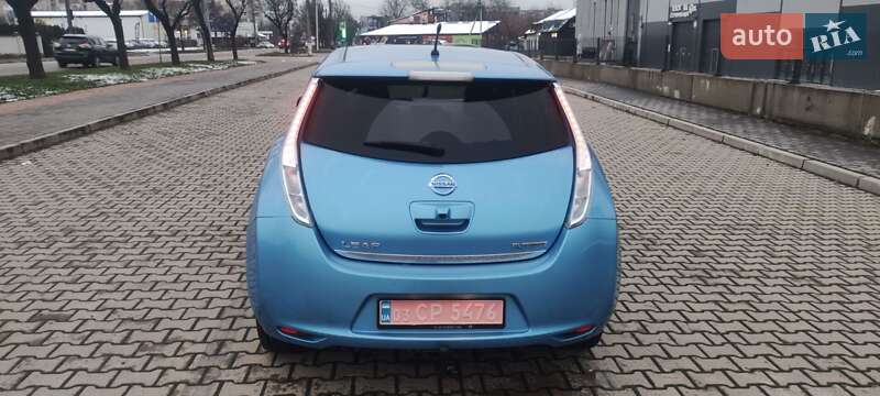 Хэтчбек Nissan Leaf 2012 в Ивано-Франковске
