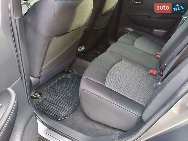 Хетчбек Nissan Leaf 2021 в Вінниці