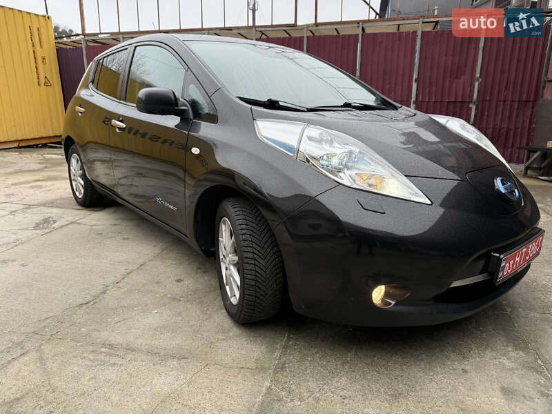 Хэтчбек Nissan Leaf 2016 в Умани фото 89 Хэтчбек Nissan Leaf 2016 в Умани