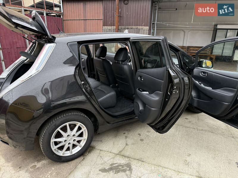 Хэтчбек Nissan Leaf 2016 в Умани фото 103 Хэтчбек Nissan Leaf 2016 в Умани