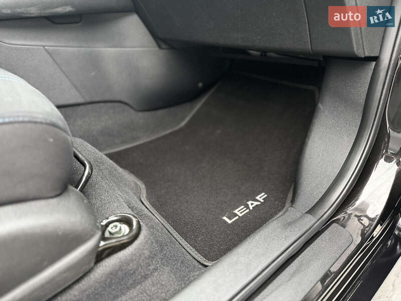 Хэтчбек Nissan Leaf 2021 в Владимире