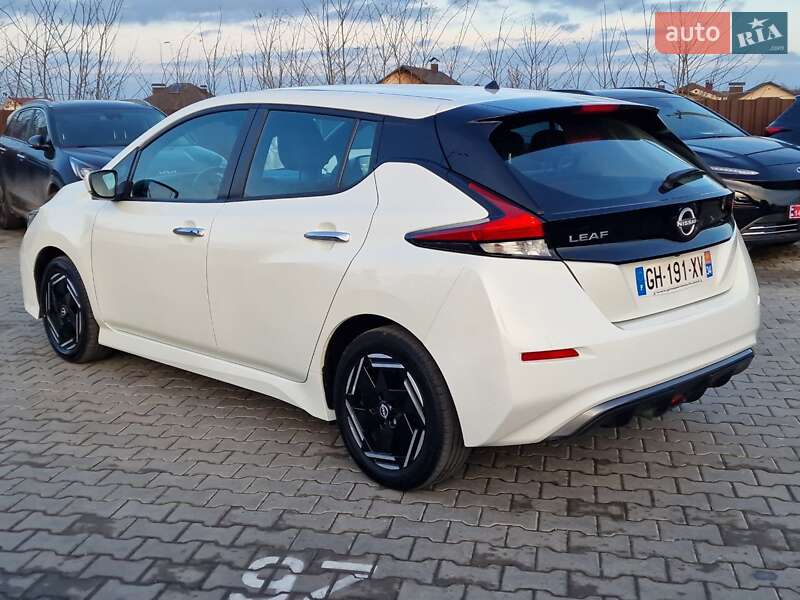 Хетчбек Nissan Leaf 2022 в Вінниці