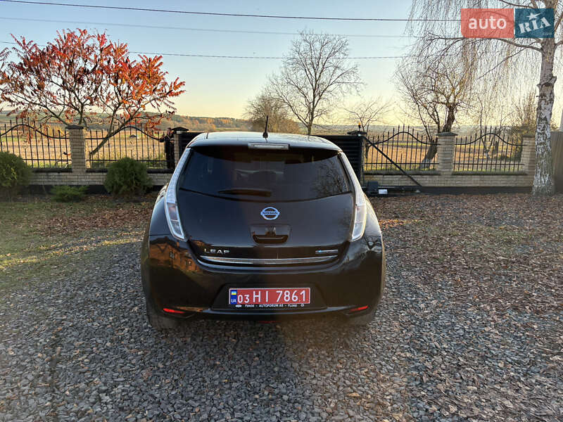 Хэтчбек Nissan Leaf 2014 в Луцке