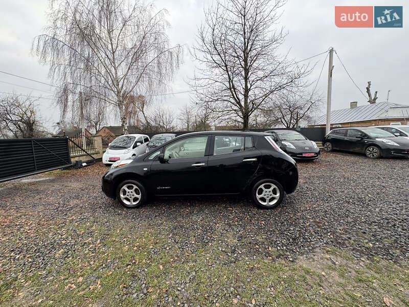 Хэтчбек Nissan Leaf 2012 в Луцке