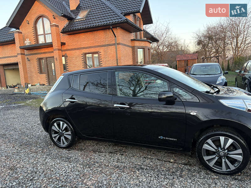 Хэтчбек Nissan Leaf 2014 в Луцке фото 3 Хэтчбек Nissan Leaf 2014 в Луцке