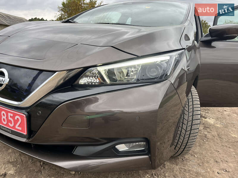 Хэтчбек Nissan Leaf 2021 в Бродах