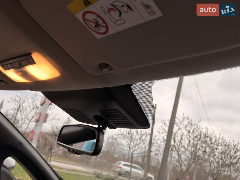 Хэтчбек Nissan Leaf 2018 в Ковеле