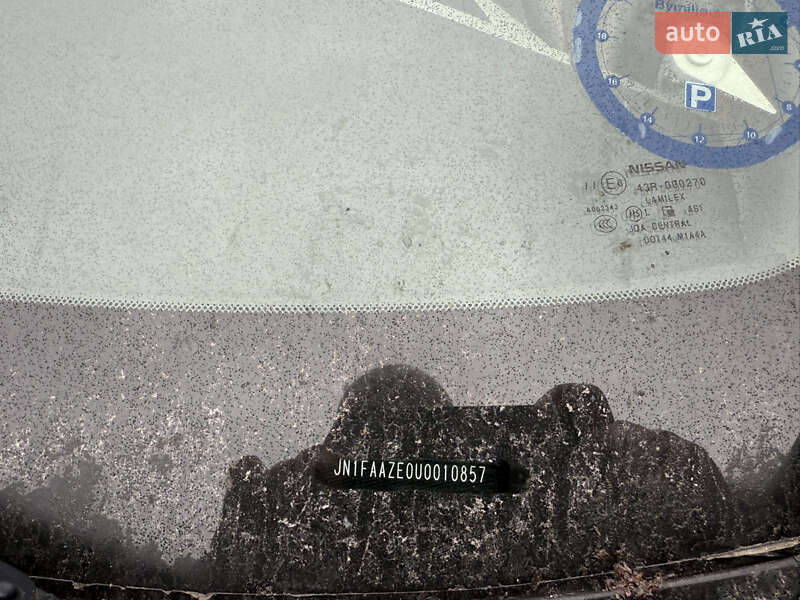 Хэтчбек Nissan Leaf 2012 в Умани