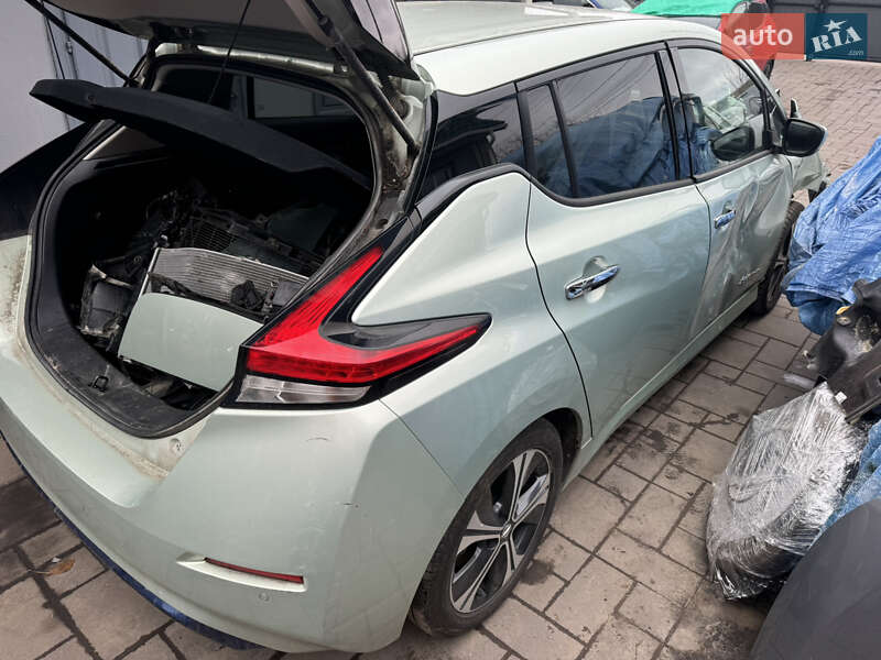 Хэтчбек Nissan Leaf 2018 в Ровно фото 4 Хэтчбек Nissan Leaf 2018 в Ровно