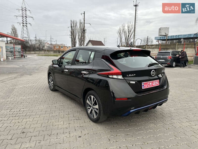 Хэтчбек Nissan Leaf 2021 в Виннице