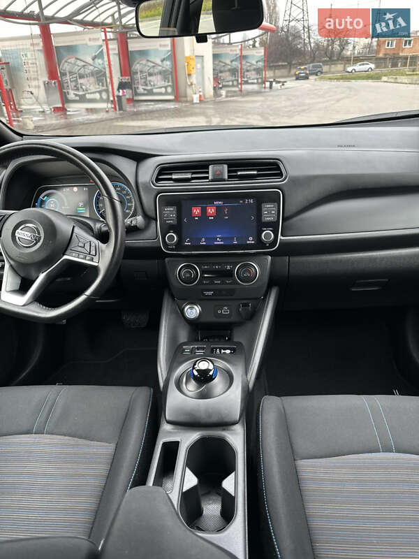Хэтчбек Nissan Leaf 2021 в Виннице