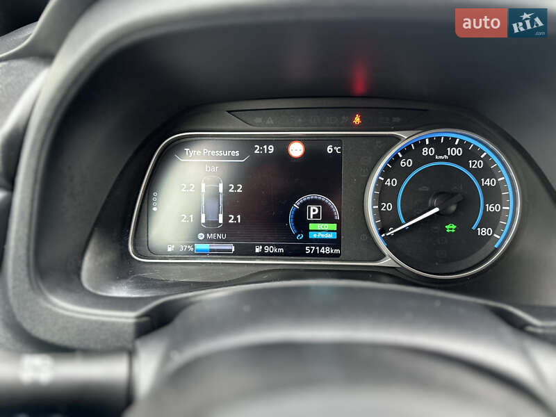 Хэтчбек Nissan Leaf 2021 в Виннице