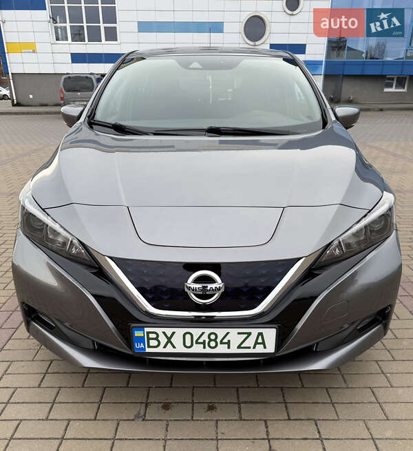Хэтчбек Nissan Leaf 2020 в Хмельницком
