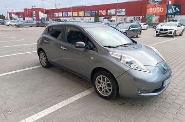 Хэтчбек Nissan Leaf 2014 в Тернополе