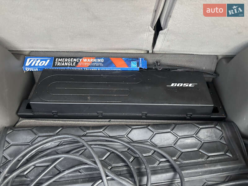 Хетчбек Nissan Leaf 2013 в Києві фото 20 Хетчбек Nissan Leaf 2013 в Києві