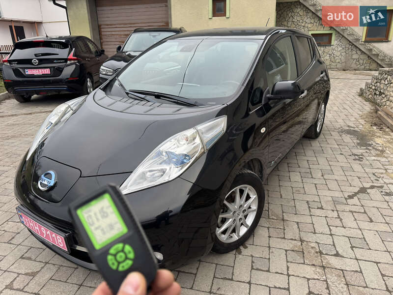Хэтчбек Nissan Leaf 2014 в Тернополе фото Хэтчбек Nissan Leaf 2014 в Тернополе