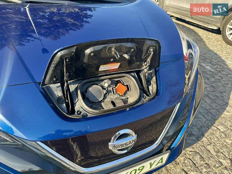 Хетчбек Nissan Leaf 2020 в Дніпрі фото 19 Хетчбек Nissan Leaf 2020 в Дніпрі