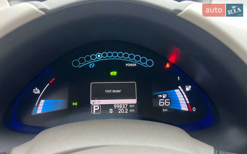 Хетчбек Nissan Leaf 2013 в Івано-Франківську