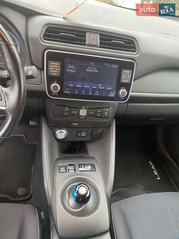 Хетчбек Nissan Leaf 2021 в Києві фото 14 Хетчбек Nissan Leaf 2021 в Києві