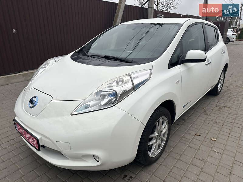 Хэтчбек Nissan Leaf 2013 в Одессе