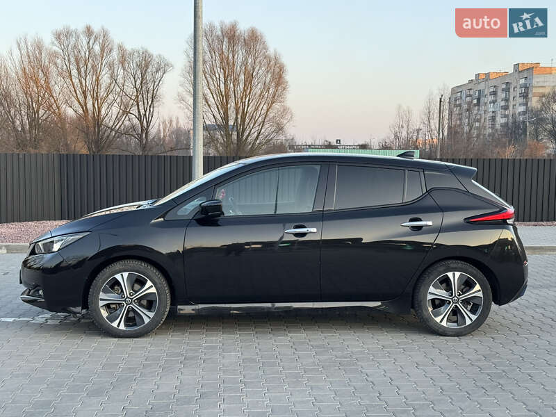 Хетчбек Nissan Leaf 2021 в Хмельницькому